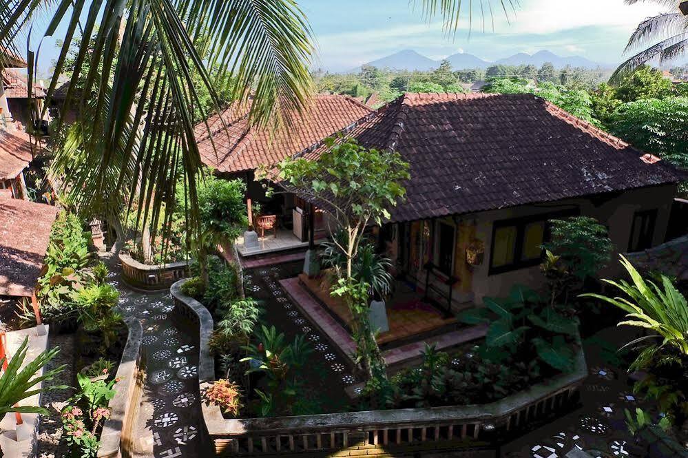 Ketut'S Place Bed & Breakfast Ubud Exterior photo